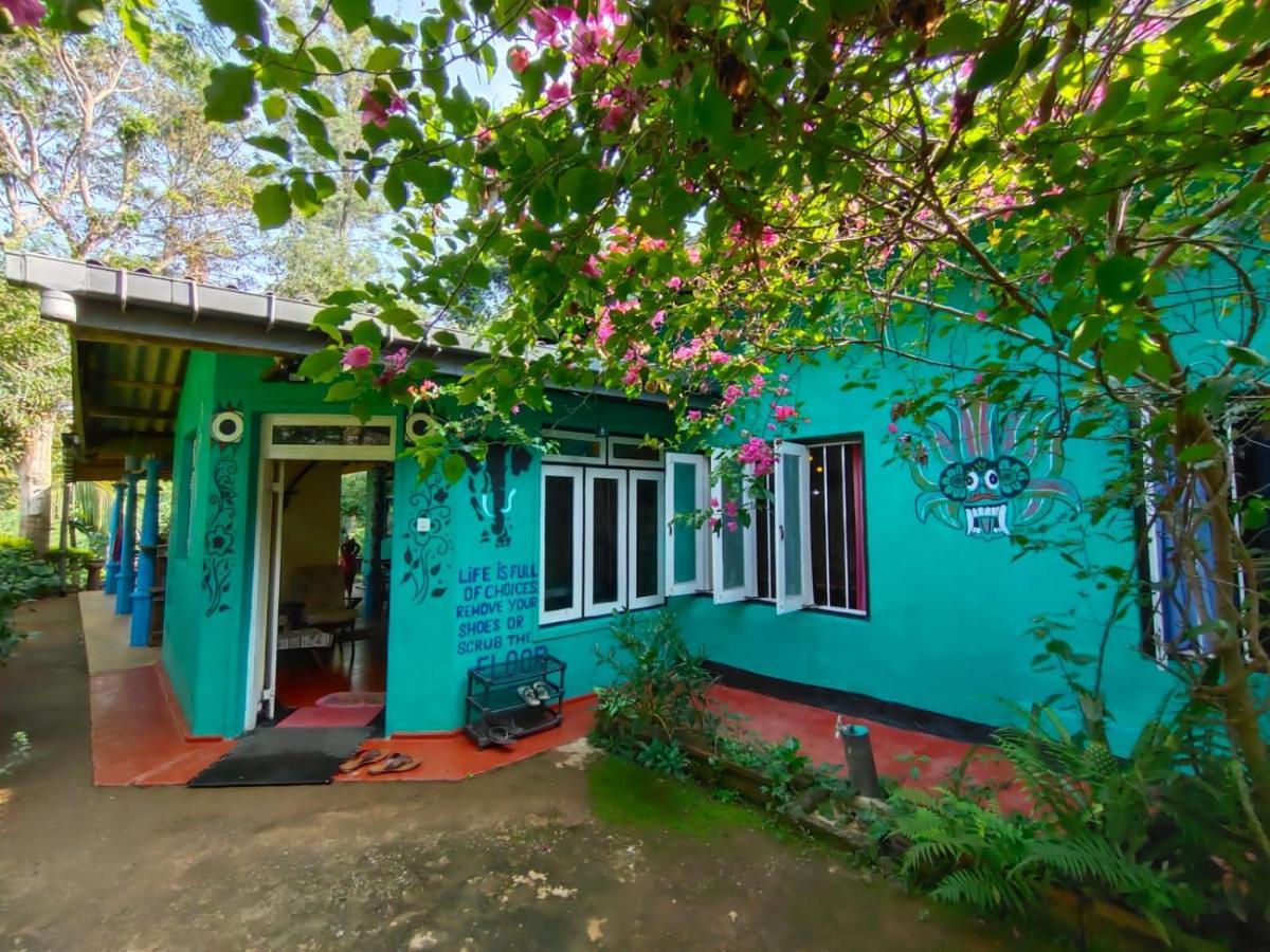 The 1964 Holiday Bungalow 엘라 외부 사진