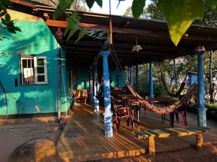 The 1964 Holiday Bungalow 엘라 외부 사진